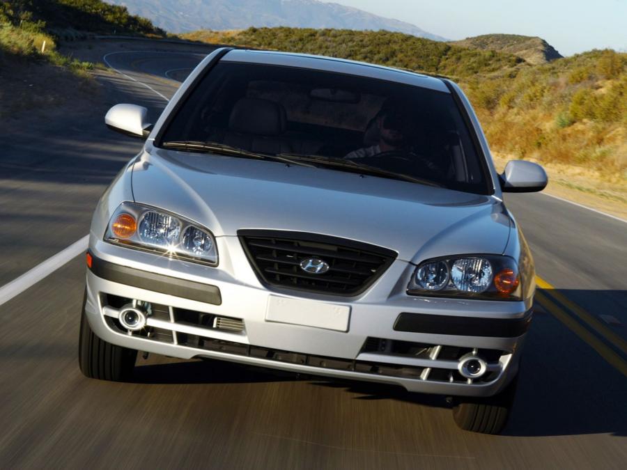  Hyundai Elantra GT 2003 года  (фото 8 из 8)